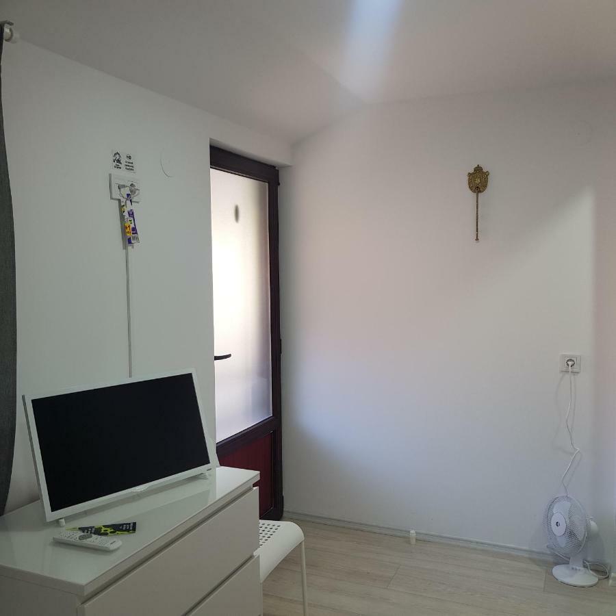 Casa Bergwald Apartment ริชนอฟ ภายนอก รูปภาพ